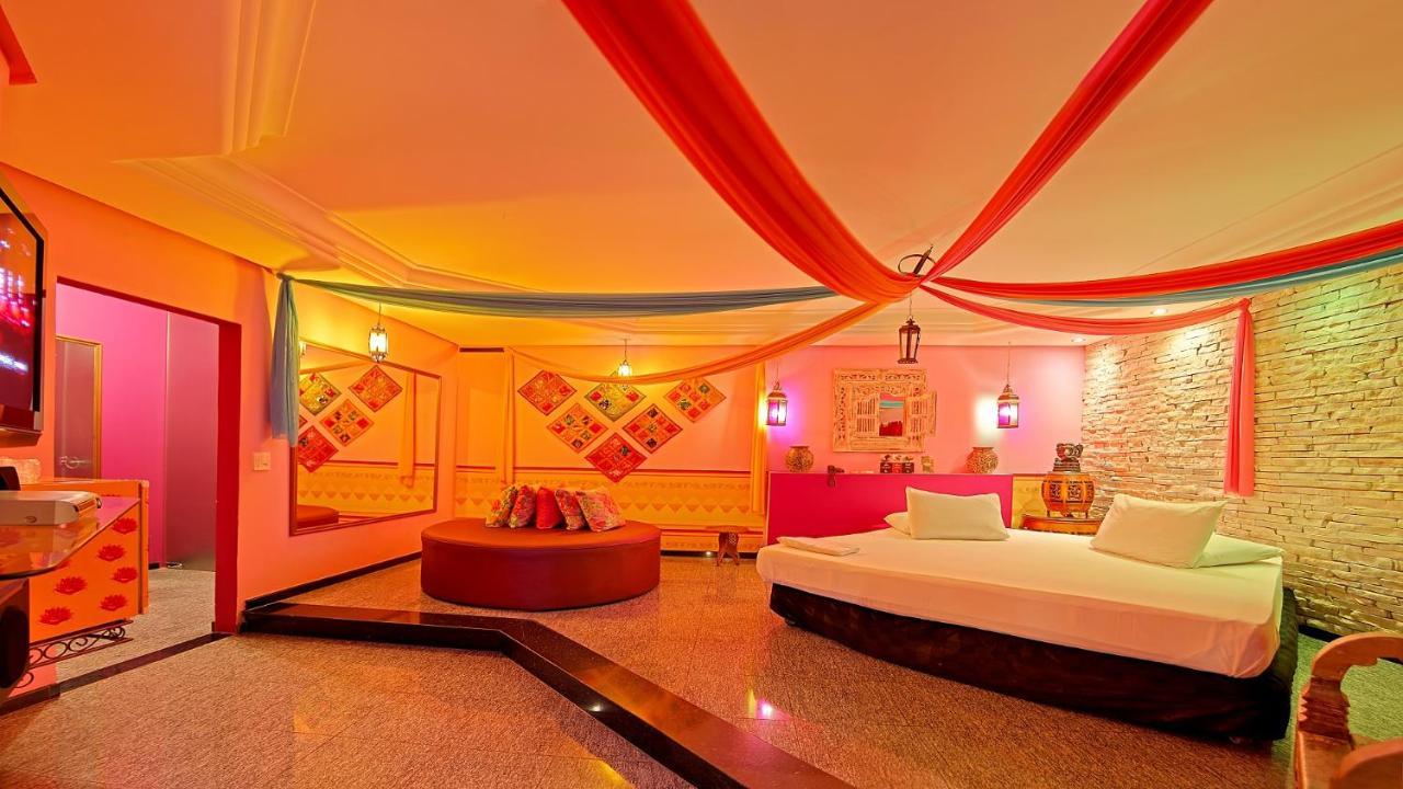 Palacio Oasis (Adults Only) Uberlândia Dış mekan fotoğraf