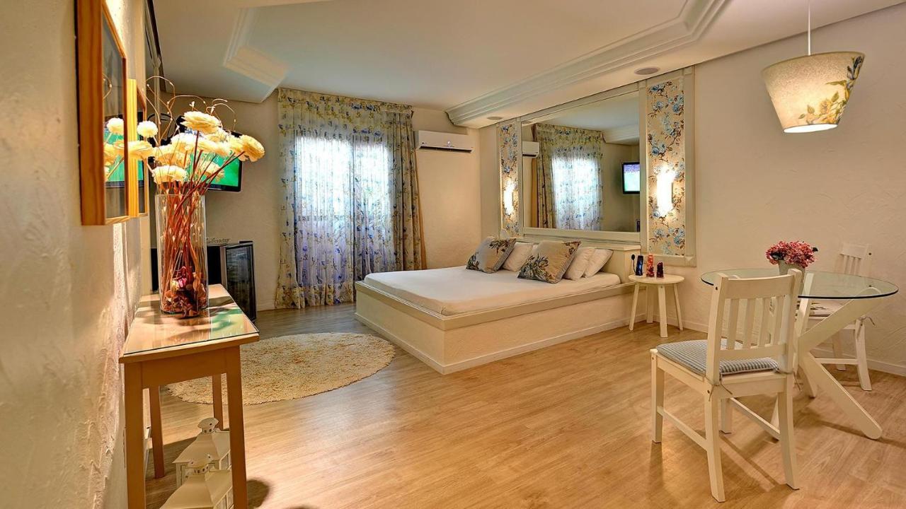 Palacio Oasis (Adults Only) Uberlândia Dış mekan fotoğraf